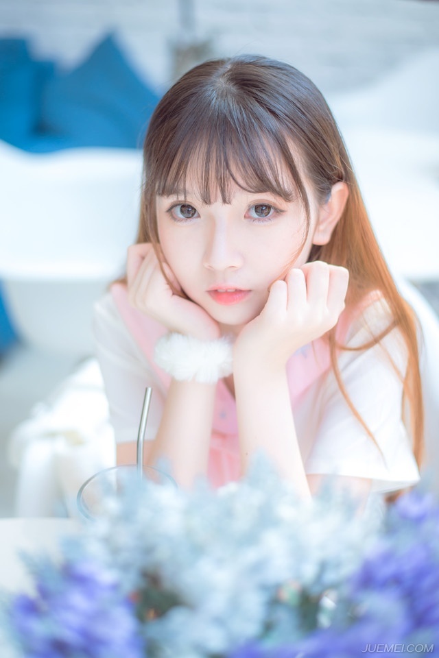 从陌生人变成陌生人，就是我们的故事。